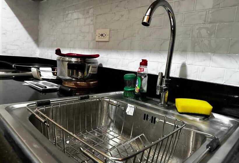 Shore 2 Residences   2 Full Double Bed Size