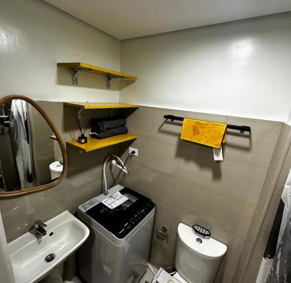 Shore 2 Residences   2 Full Double Bed Size