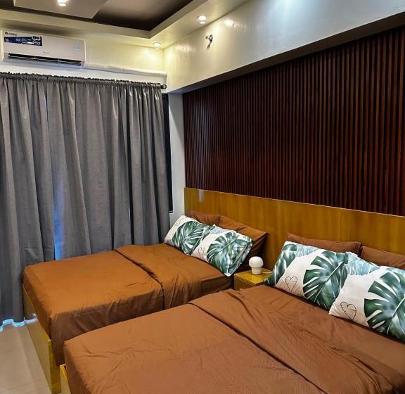 Shore 2 Residences   2 Full Double Bed Size