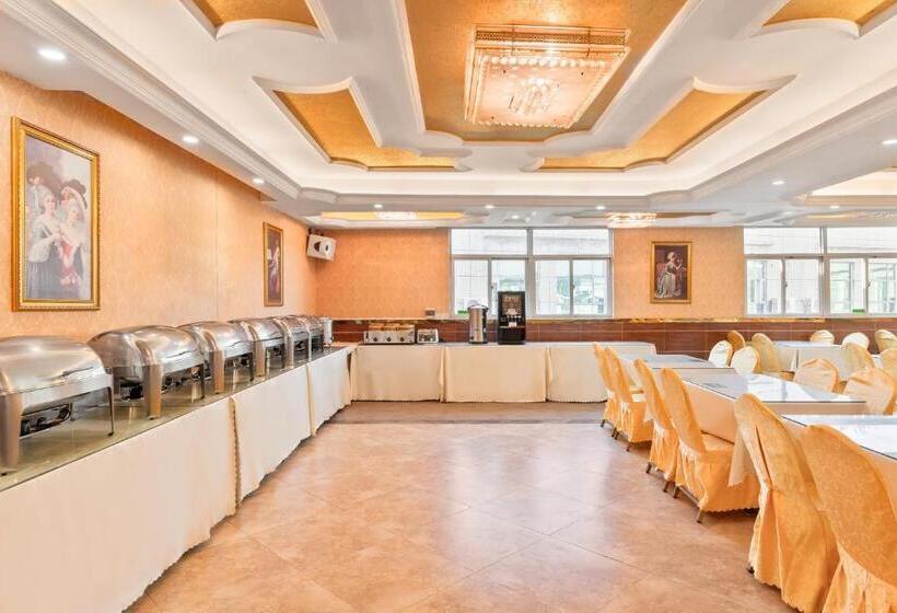 Vienna Hotel Shenzhen International Airport