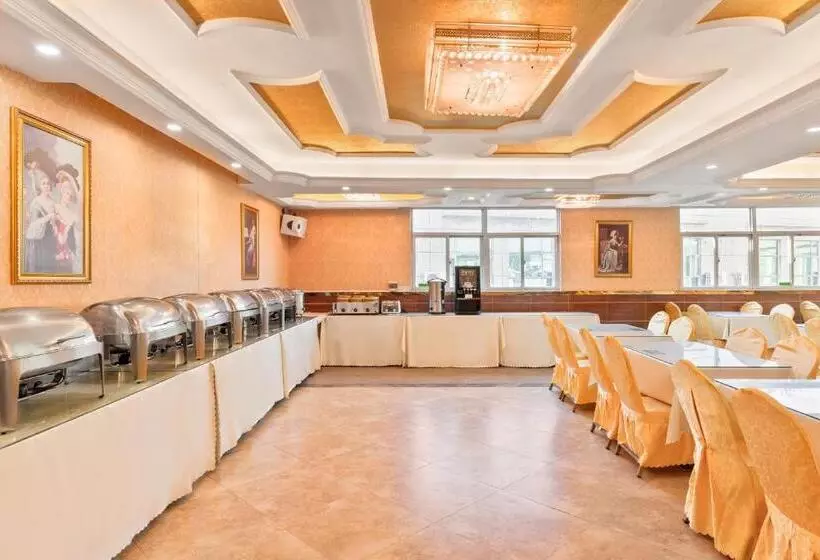 Vienna Hotel Shenzhen International Airport