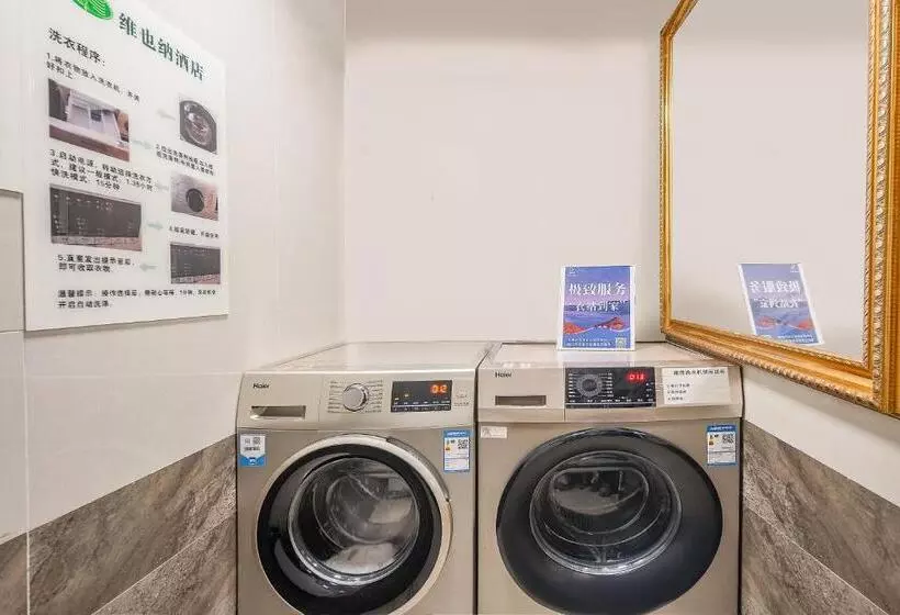 Vienna Hotel Shenzhen International Airport