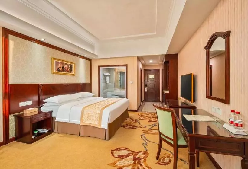 Vienna Hotel Shenzhen International Airport
