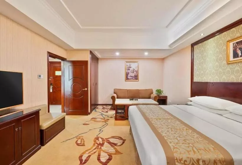 Vienna Hotel Shenzhen International Airport