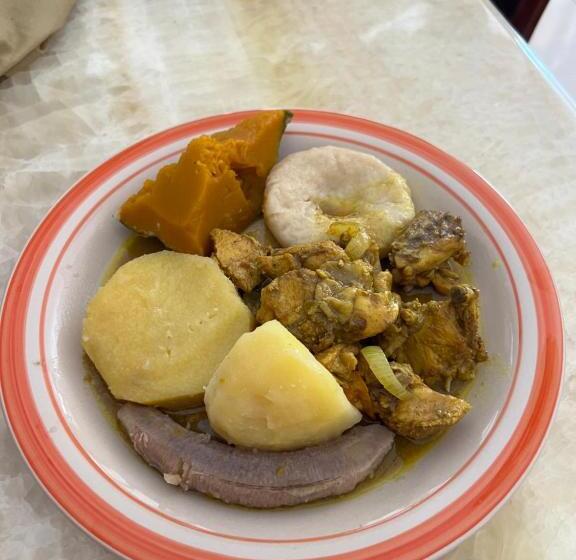 هاستل The Lodge @ Peaceful Palms