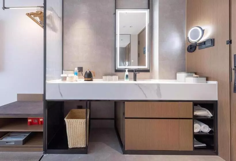 Atour Hotel Jinan Shungeng Covention And Exhibition Center Bayi Overpass