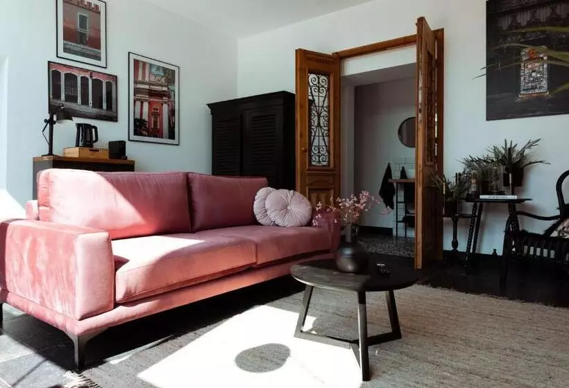 ベッドアンドブレックファースト B En B De Jufferswaard