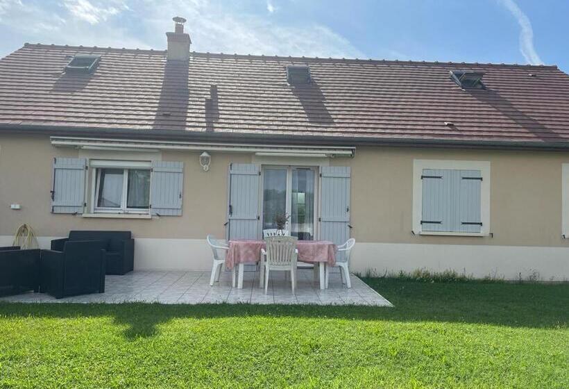 مبيت وإفطار Chez Julie