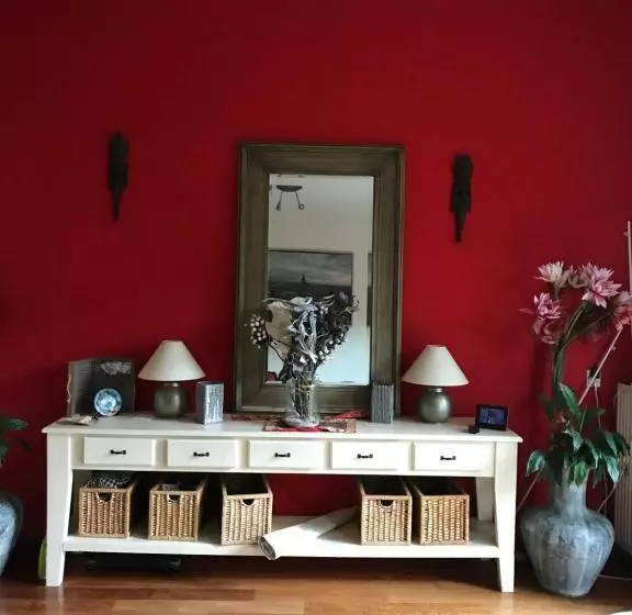 تختخواب و صبحانه Great House For Two In Amsterdam