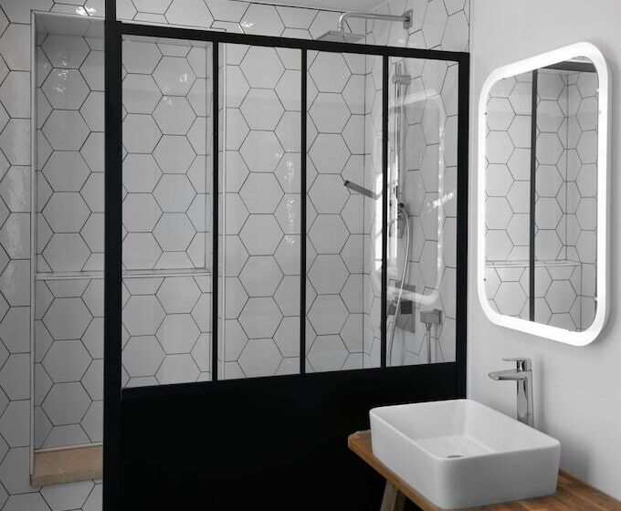 민박 Le Clocher De La Duchesse