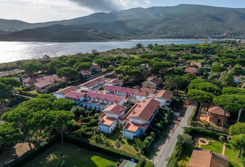 Giannella Beach Residence Apartment