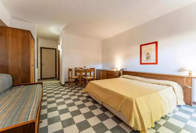 Giannella Beach Residence Apartment