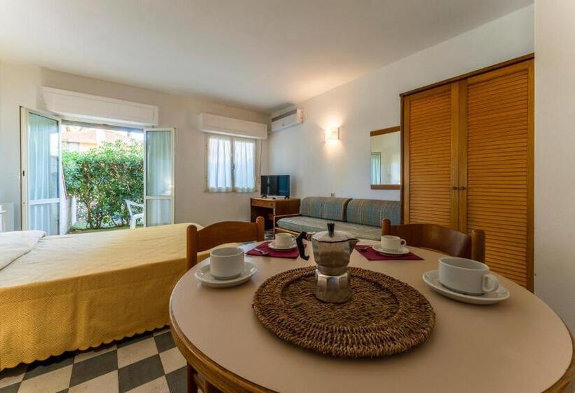 Giannella Beach Residence Apartment