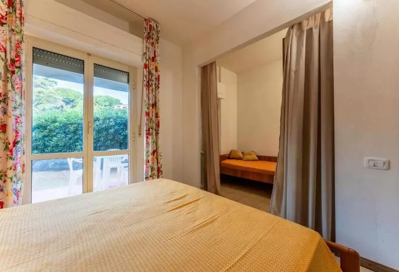 Giannella Beach Residence Apartment