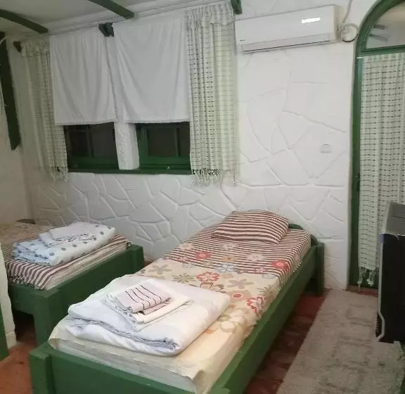 ホテル Bumbar Etno Dvorac