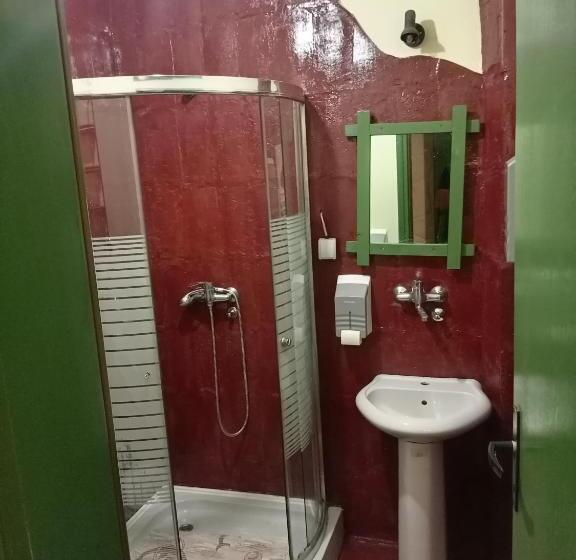 هتل Bumbar Etno Dvorac