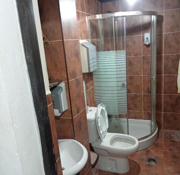 هتل Bumbar Etno Dvorac