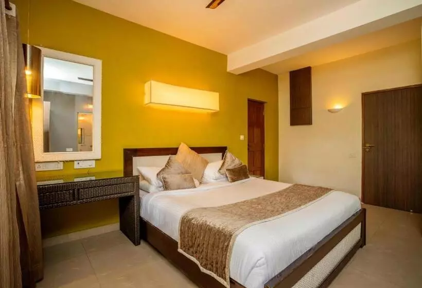 Hotel Coco Goa By Ronne S