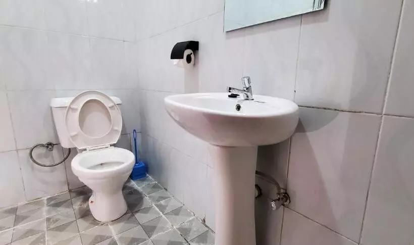 هتل Komar Lira City