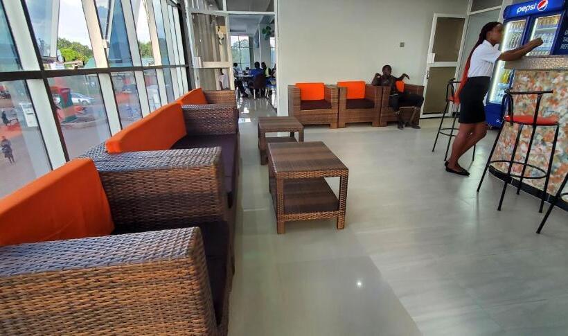 هتل Komar Lira City