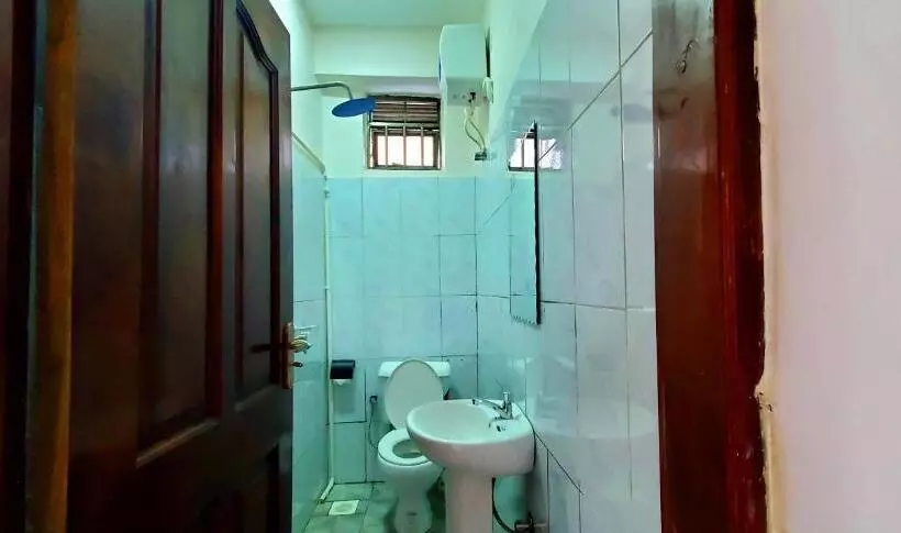 هتل Komar Lira City