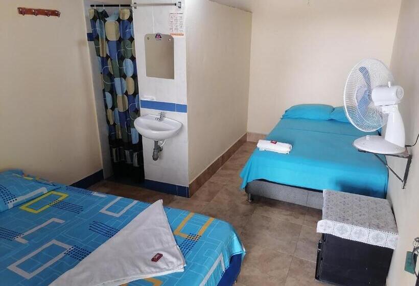 هتل Posada Turística Noches De Saturno