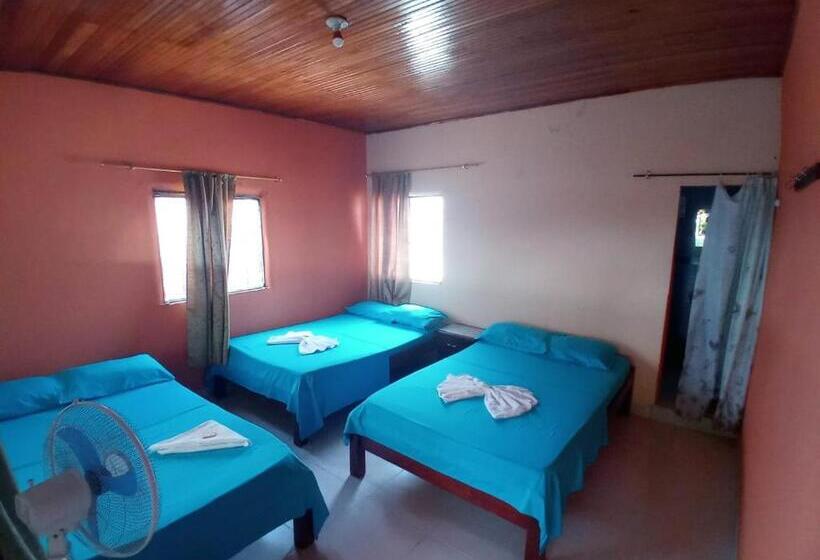 هتل Posada Turística Noches De Saturno