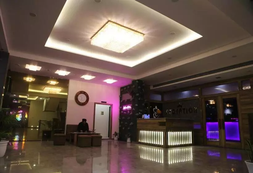 Hotel Royal