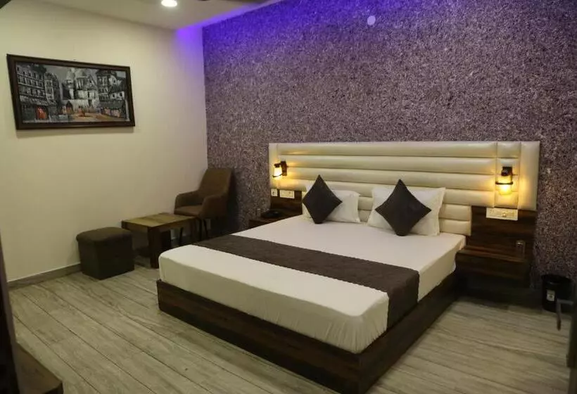 Hotel Royal