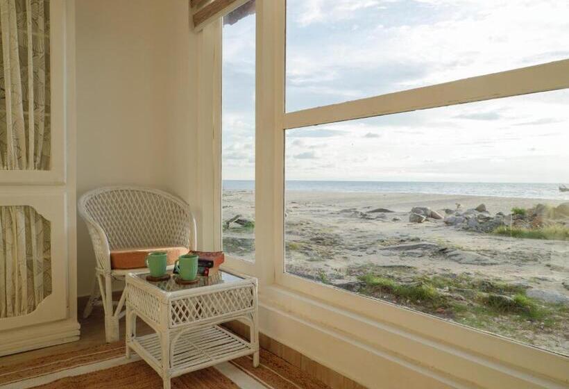 בית מלון כפרי Seclude Kerala, Seaside