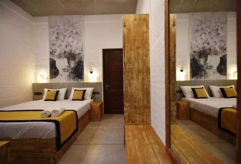 Hotel Wind