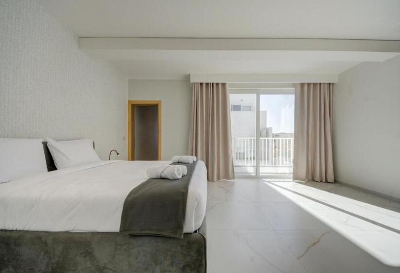 Mayfair By Premier Suites Mt