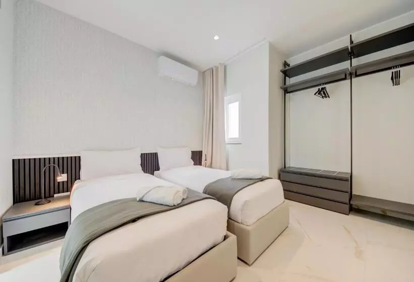 Mayfair By Premier Suites Mt