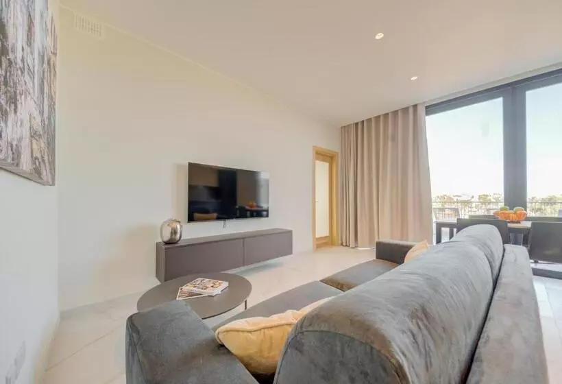 Mayfair By Premier Suites Mt