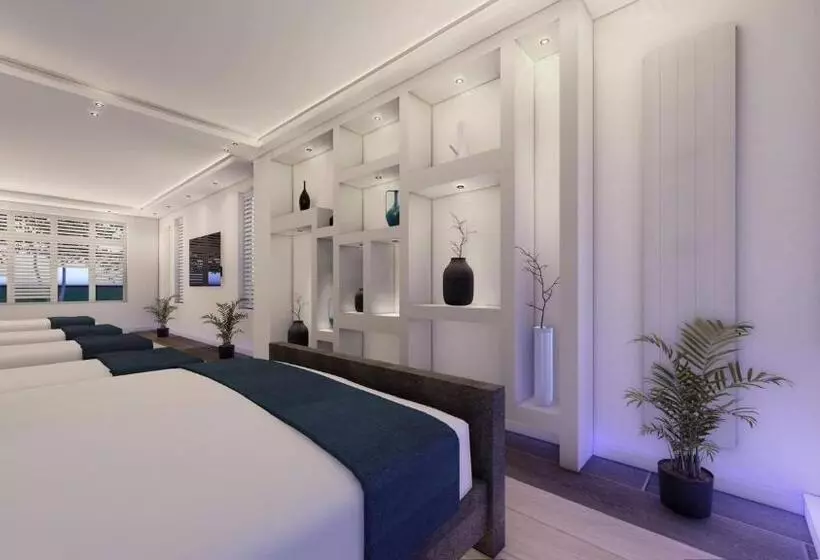 پانسیون Don T Wake Me Up. South London. Sleeps 6