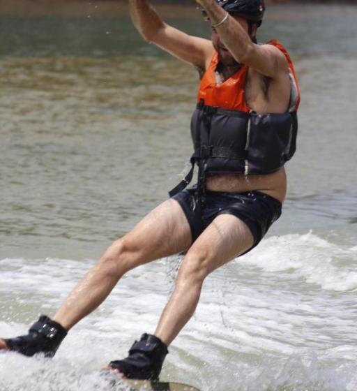 استراحتگاه Wake Park Goa