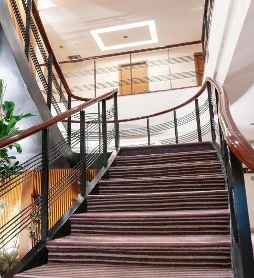 Rich & Free Hotel Fuzhong 富逸旅趣 板橋府中館