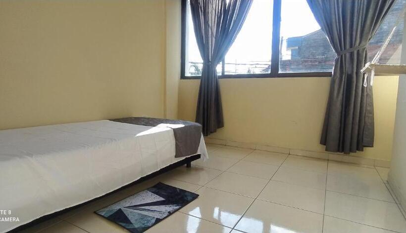 هاستل Cocora Beach