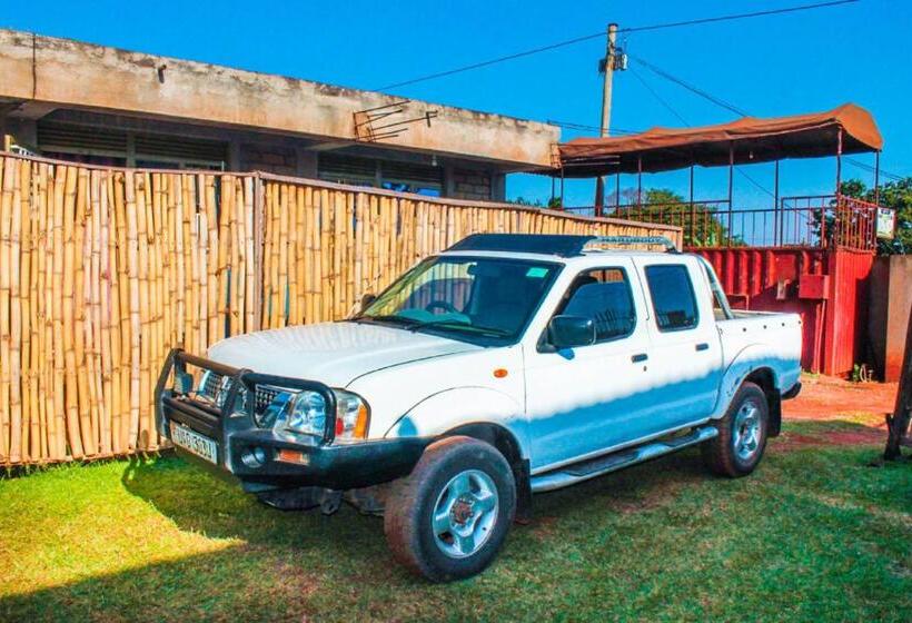 هاستل Munry Tourist Inn