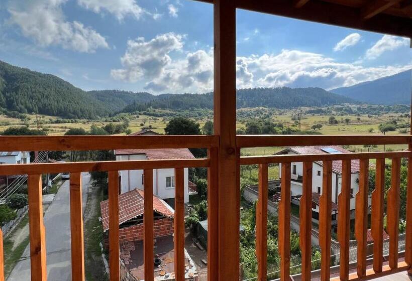 Alpine Nest: 6km To Ski Slopes