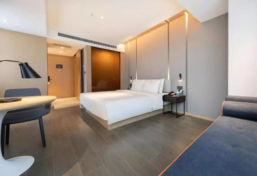 Atour Hotel Nanchang West Railway Station International Expo City