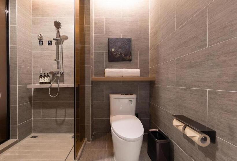 Atour Hotel Nanchang West Railway Station International Expo City