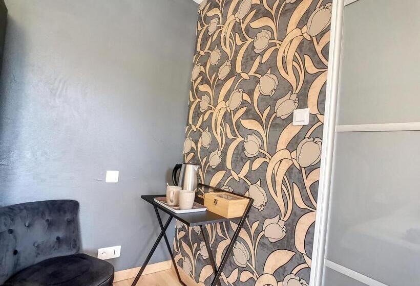 צימר Les Goujatoux Chambre Brantome