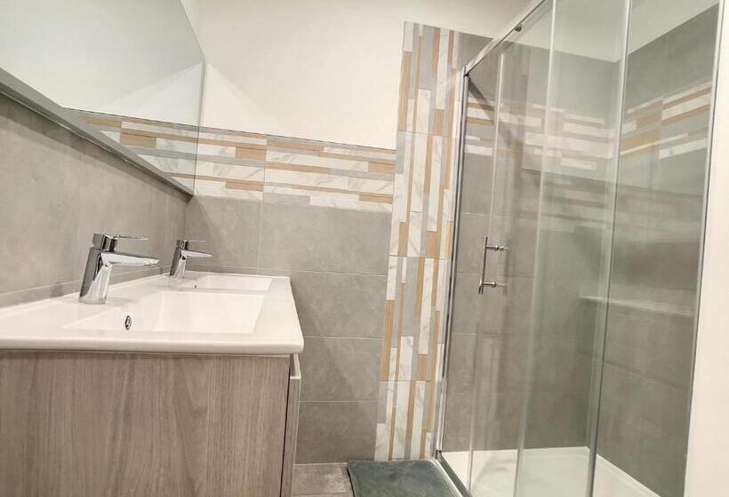 צימר Les Goujatoux Chambre Brantome