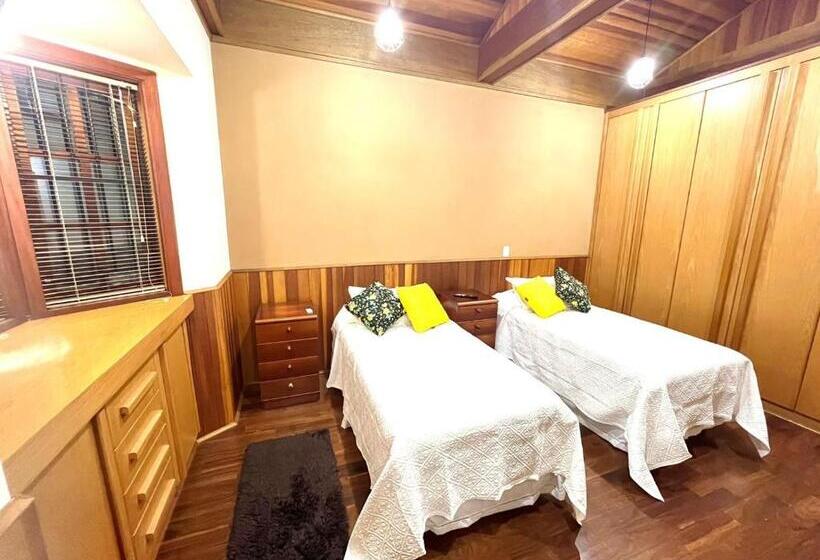 تختخواب و صبحانه Recanto Ninho Verde Village