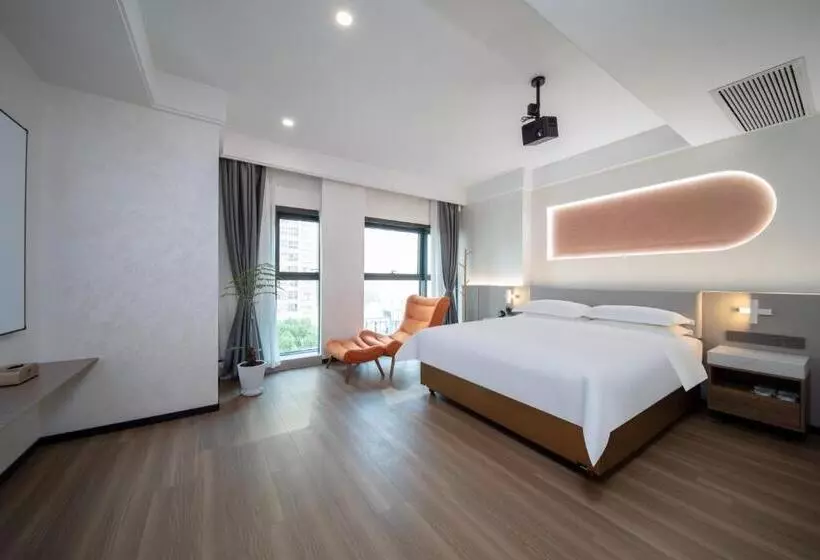 Hefei Tom