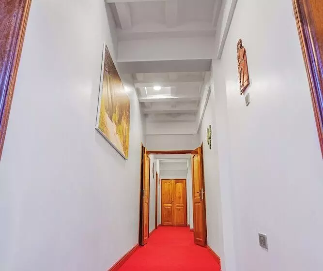 هتل Ambrosia Heights Entebbe