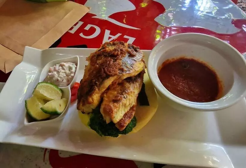 هتل Ambrosia Heights Entebbe