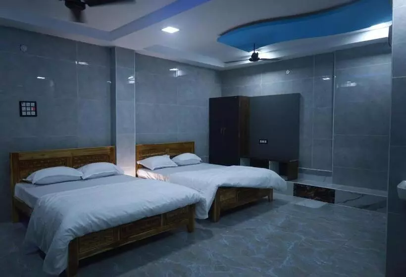 Hotelli Ananda Residency