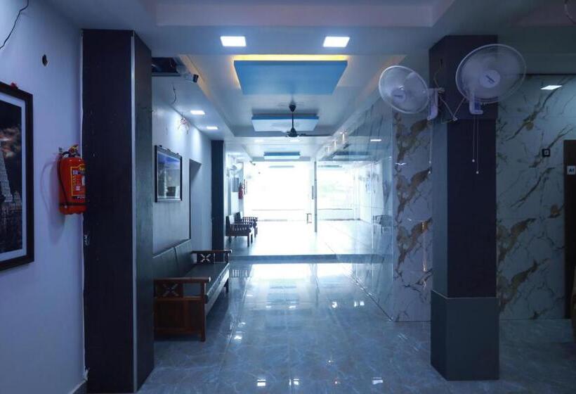 Hotel Ananda Residency